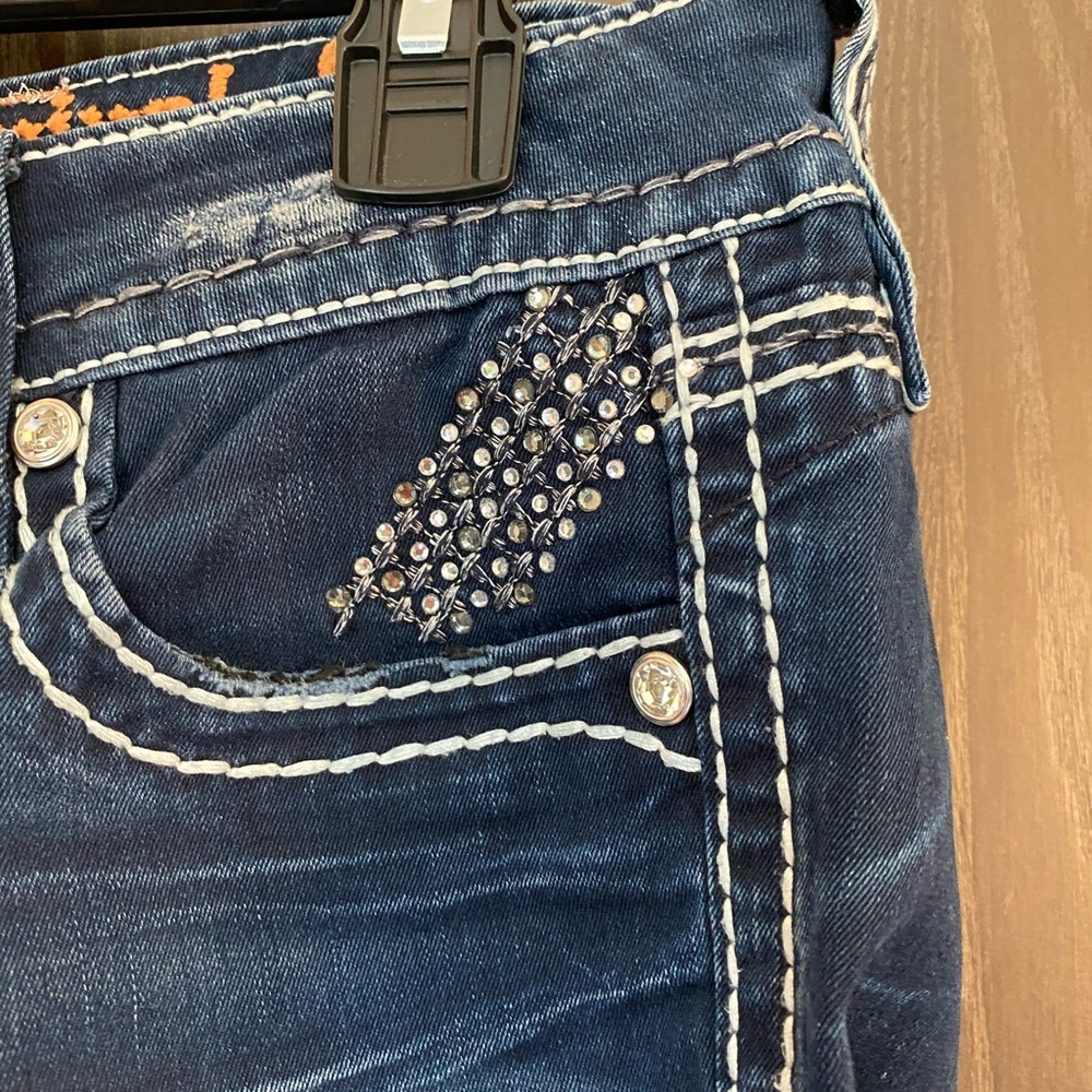 Rock Revival Jeans - Picture 5 of 9